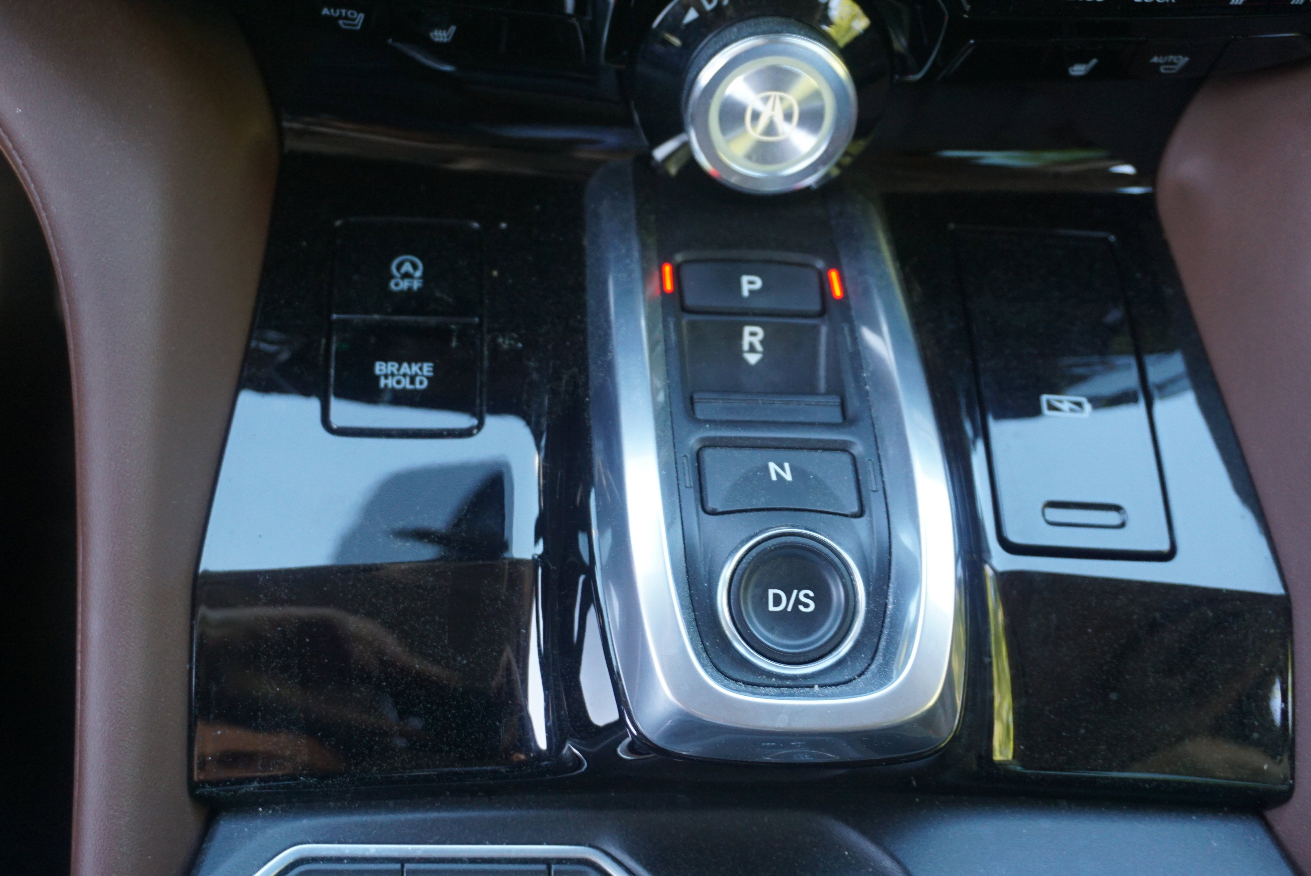 2023 Acura MDX w/Technology Package
