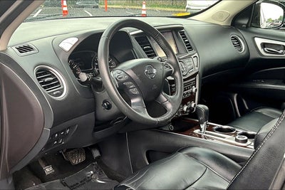 2015 Nissan Pathfinder Platinum