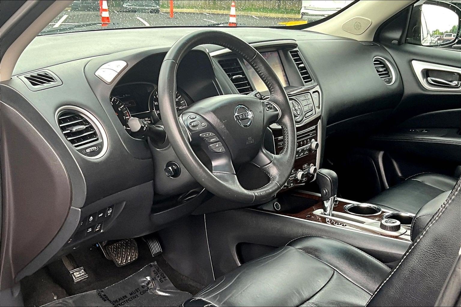 2015 Nissan Pathfinder Platinum