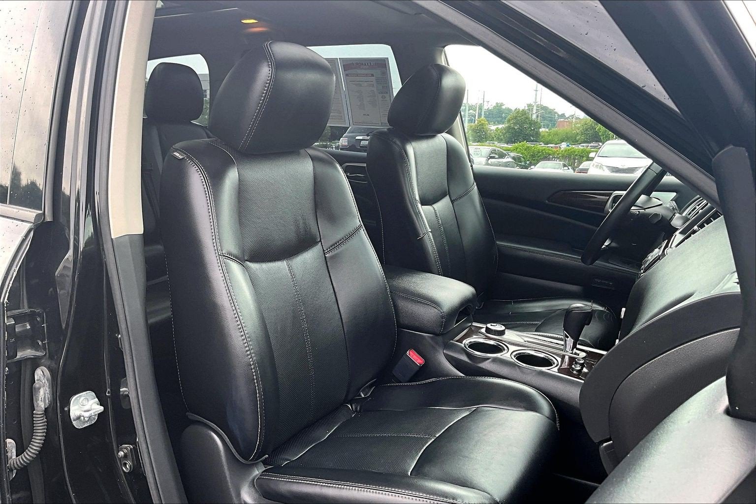 2015 Nissan Pathfinder Platinum