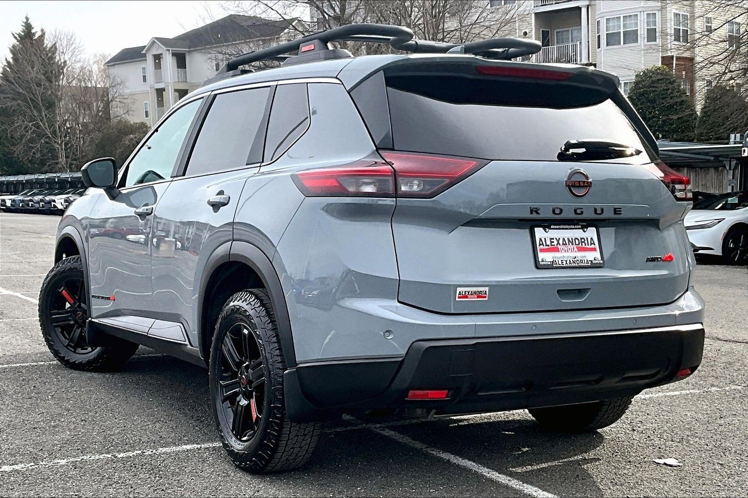 2025 Nissan Rogue Rock Creek