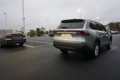 2025 Toyota Grand Highlander XLE