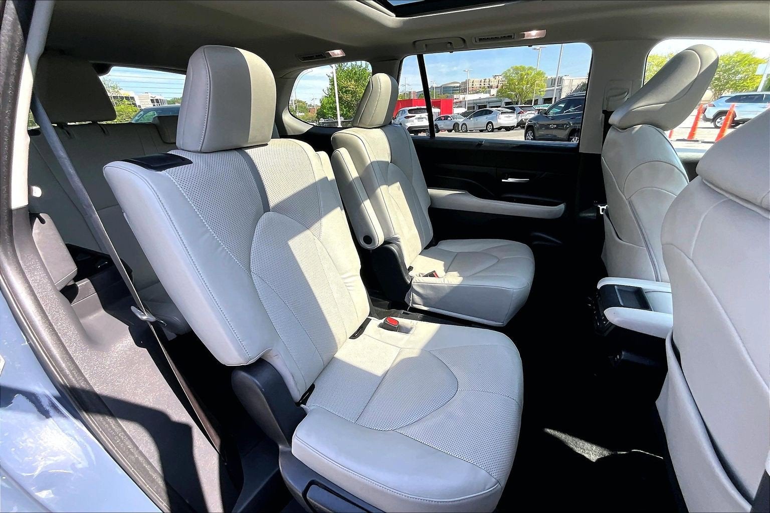 2024 Toyota Grand Highlander Platinum