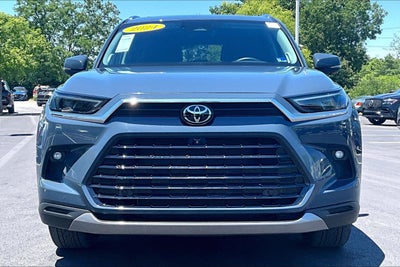2024 Toyota Grand Highlander Base