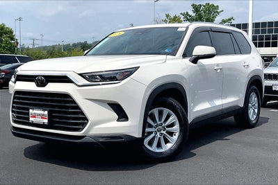 2024 Toyota Grand Highlander XLE