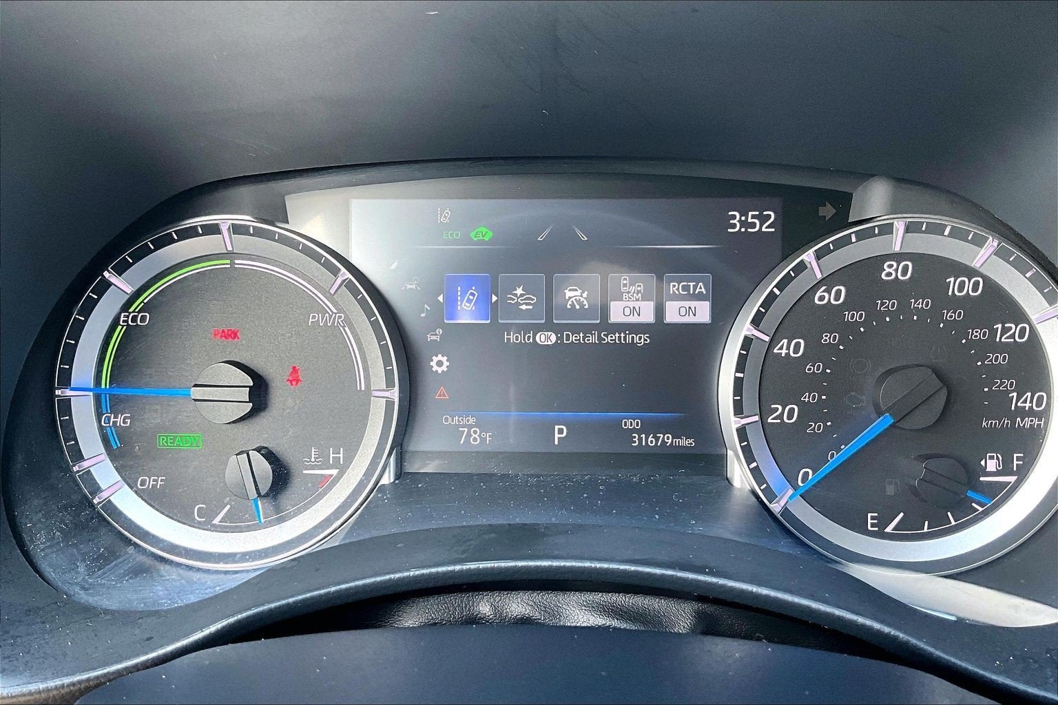 2023 Toyota Highlander Hybrid Bronze Edition