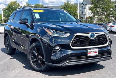 2023 Toyota Highlander Hybrid Bronze Edition