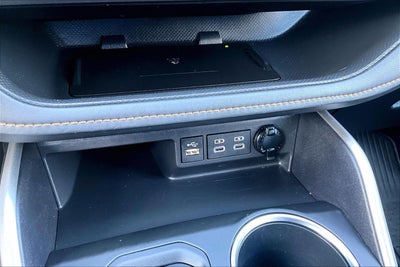 2023 Toyota Highlander Hybrid Bronze Edition