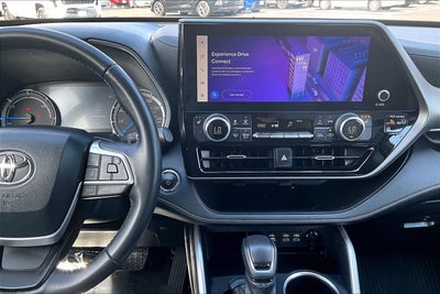 2023 Toyota Highlander Hybrid Bronze Edition