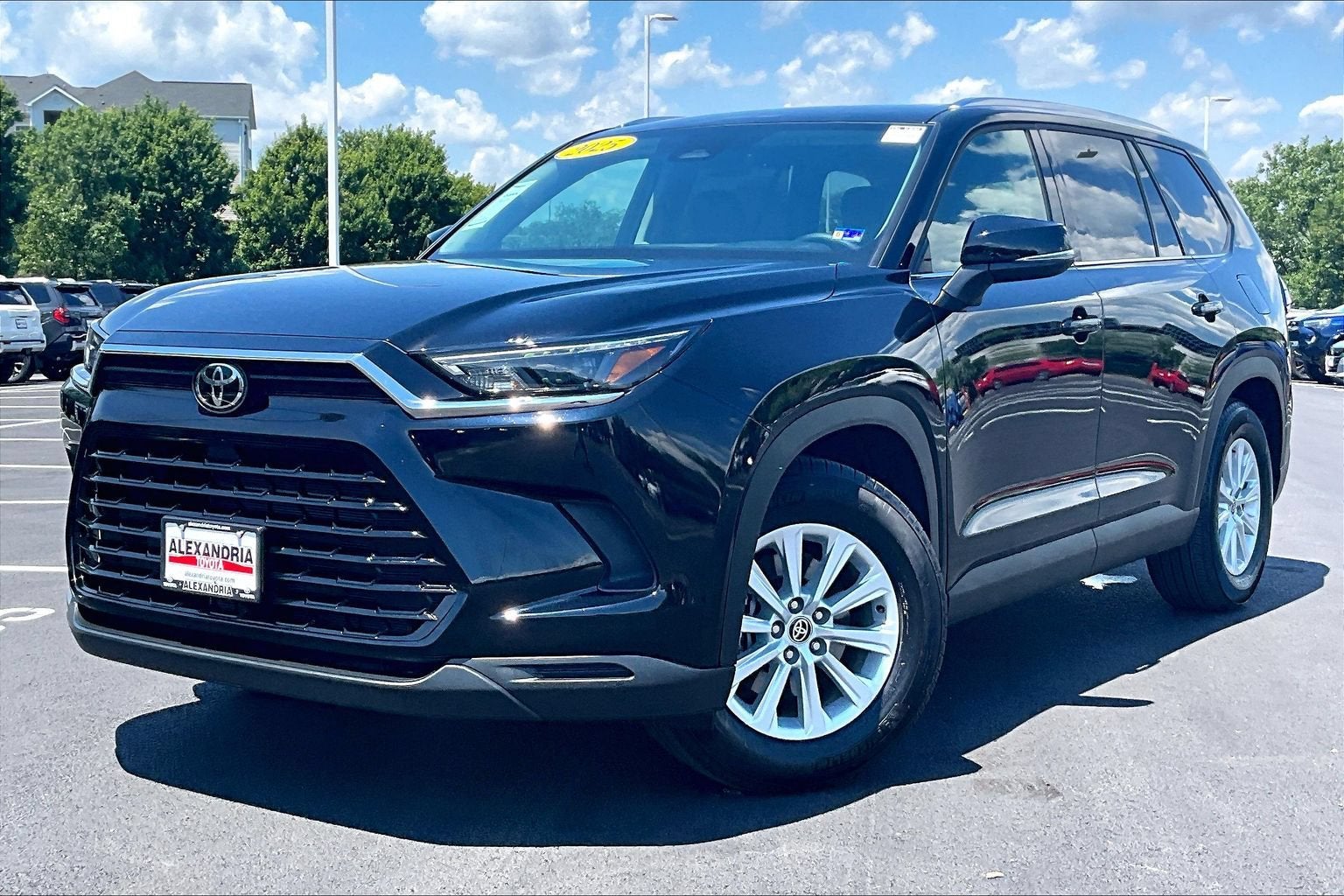 2025 Toyota Grand Highlander Hybrid XLE