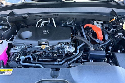 2025 Toyota Grand Highlander Hybrid XLE