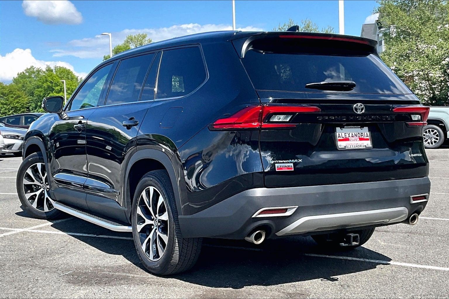 2024 Toyota Grand Highlander Base