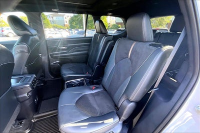 2026 Toyota Grand Highlander Hybrid MAX Platinum