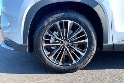 2026 Toyota Grand Highlander Hybrid MAX Platinum