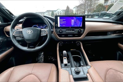 2024 Toyota Grand Highlander Hybrid MAX Platinum