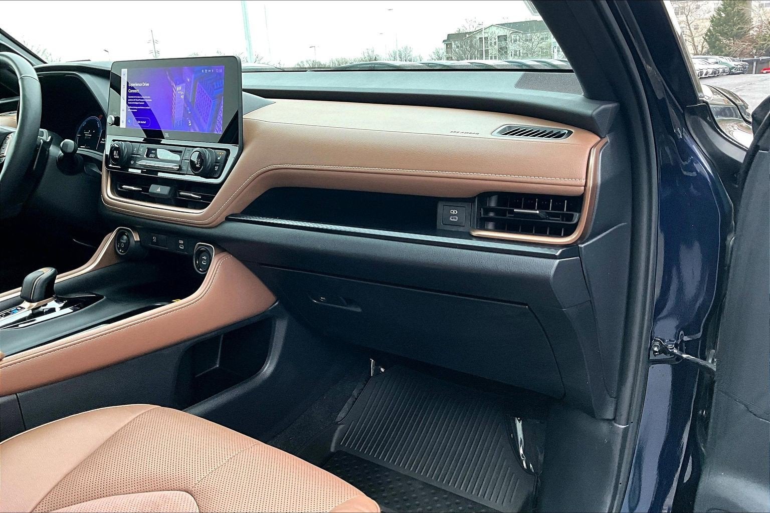 2024 Toyota Grand Highlander Hybrid MAX Platinum