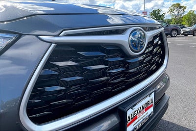 2022 Toyota Highlander Hybrid LE