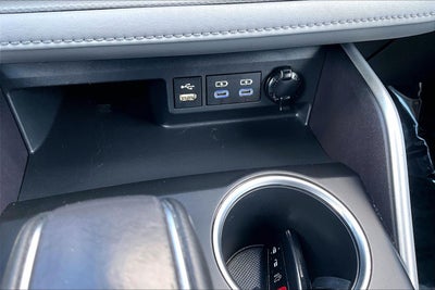 2022 Toyota Highlander Hybrid LE