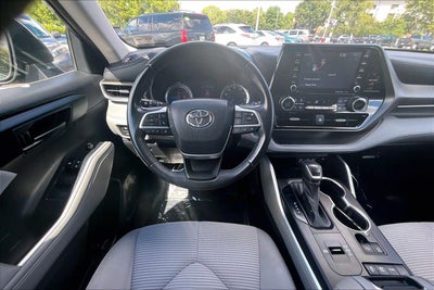 2022 Toyota Highlander Hybrid LE