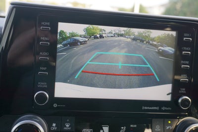 2022 Toyota Highlander Hybrid LE