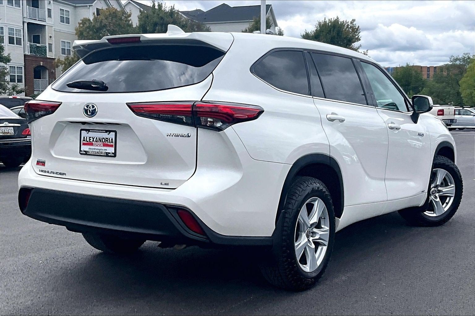 2021 Toyota Highlander Hybrid LE