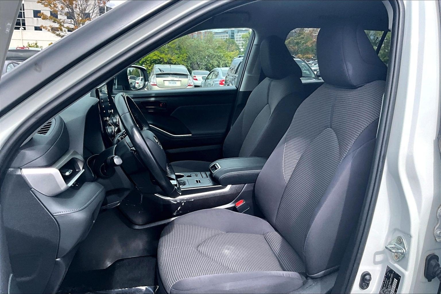 2021 Toyota Highlander Hybrid LE