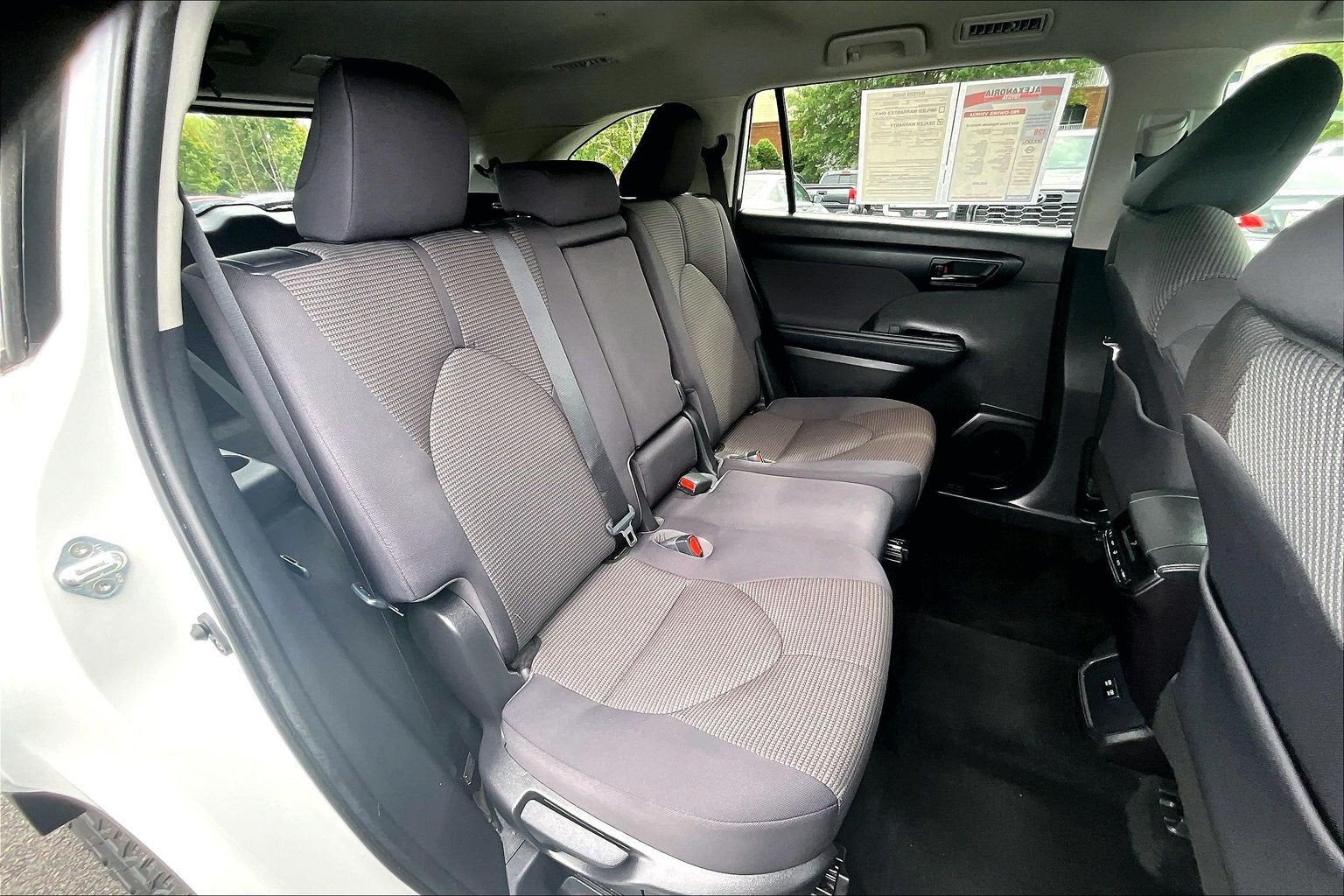 2021 Toyota Highlander Hybrid LE
