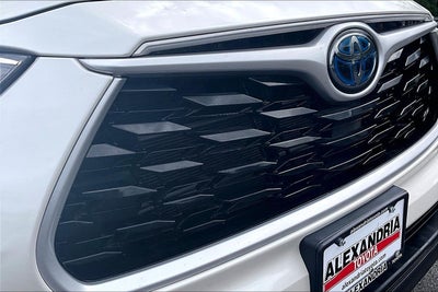 2021 Toyota Highlander Hybrid LE