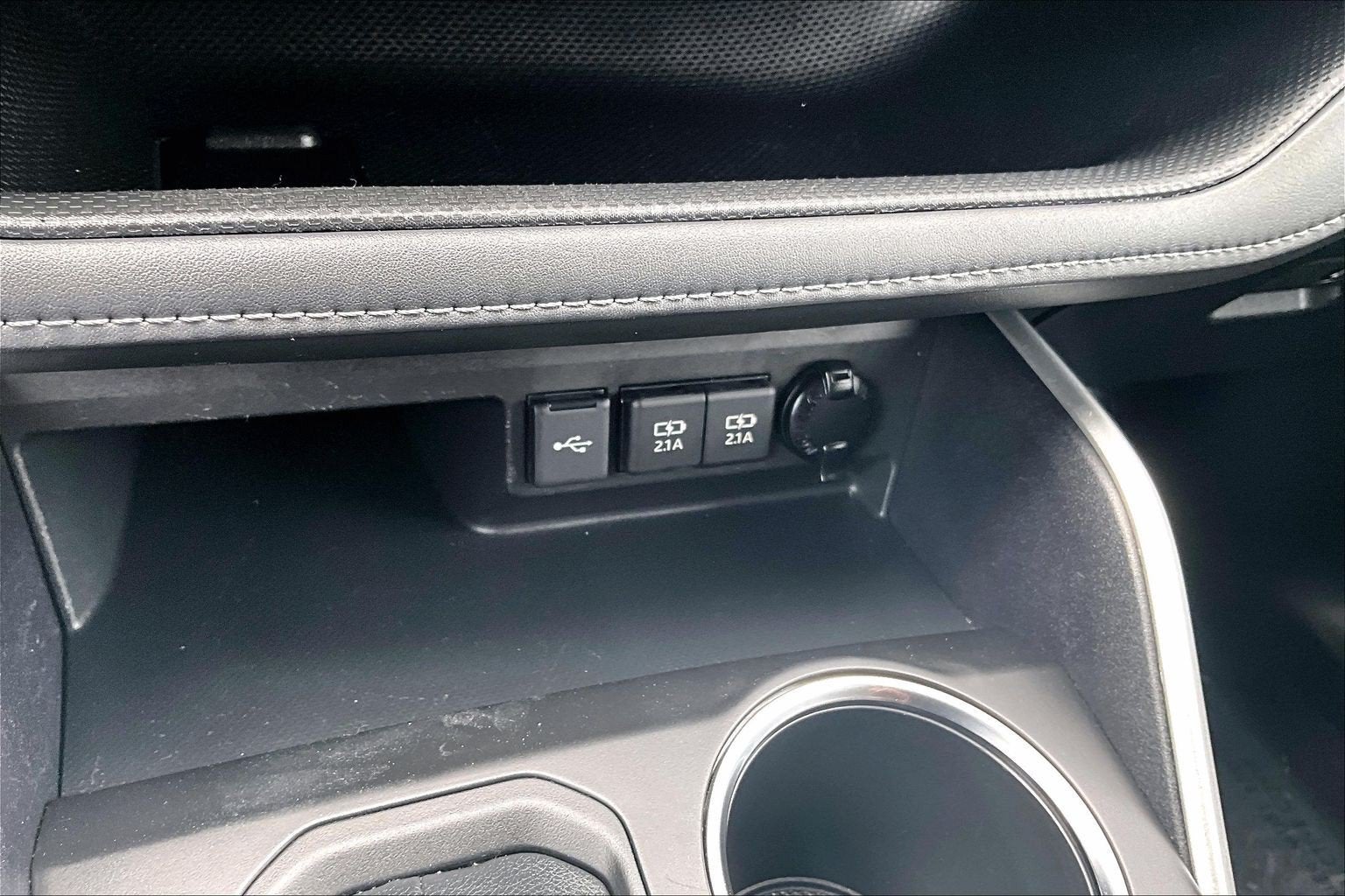 2021 Toyota Highlander Hybrid LE