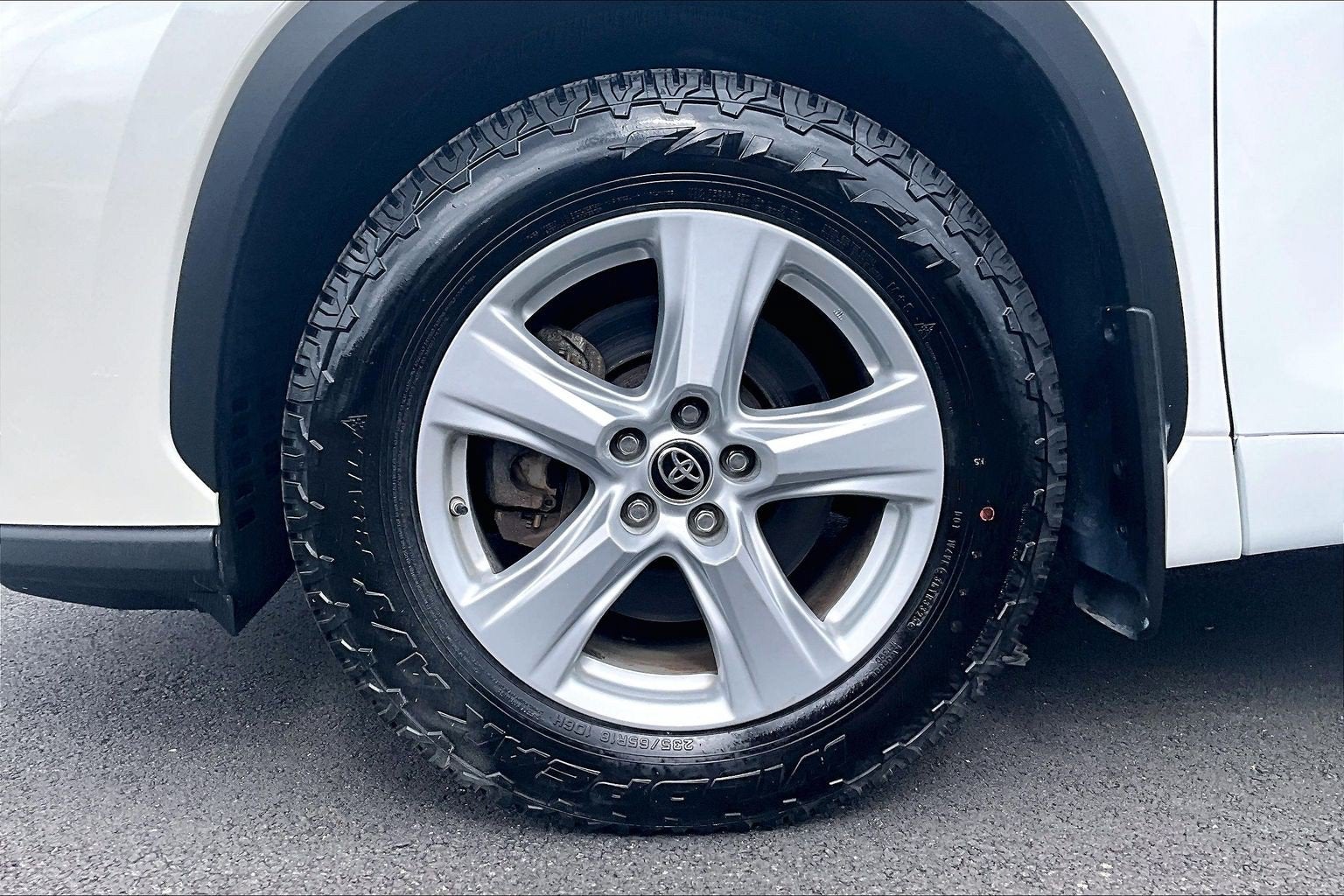 2021 Toyota Highlander Hybrid LE