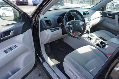 2012 Toyota Highlander 4WD 4dr V6 (Natl)
