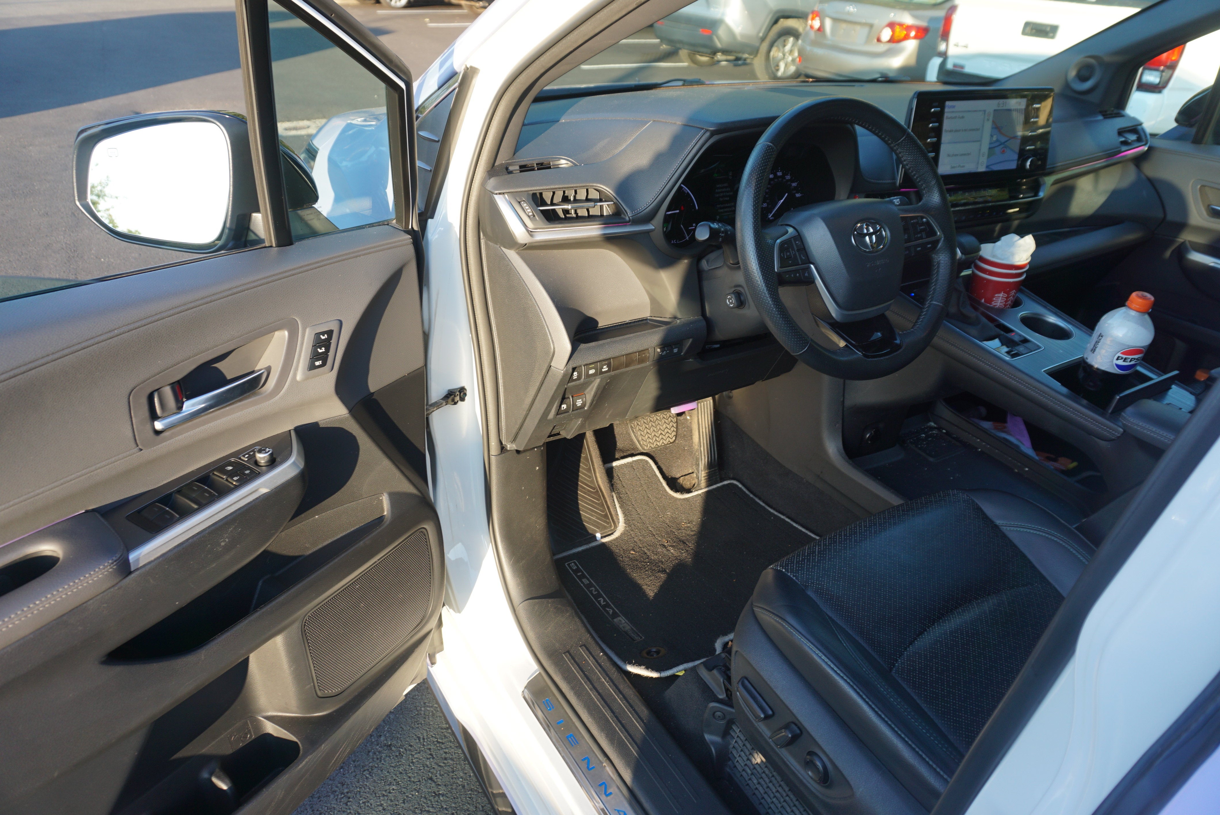 2023 Toyota Sienna XSE 25th Anniversary