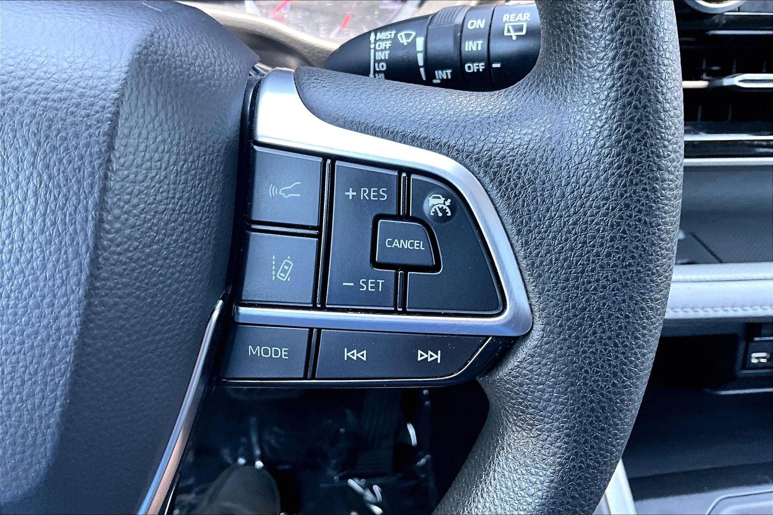 2021 Toyota Highlander L