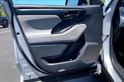 2021 Toyota Highlander L