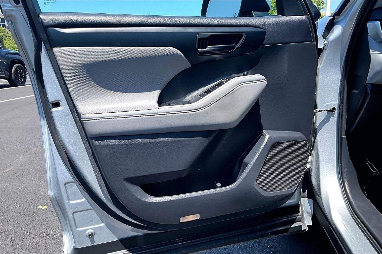 2021 Toyota Highlander L