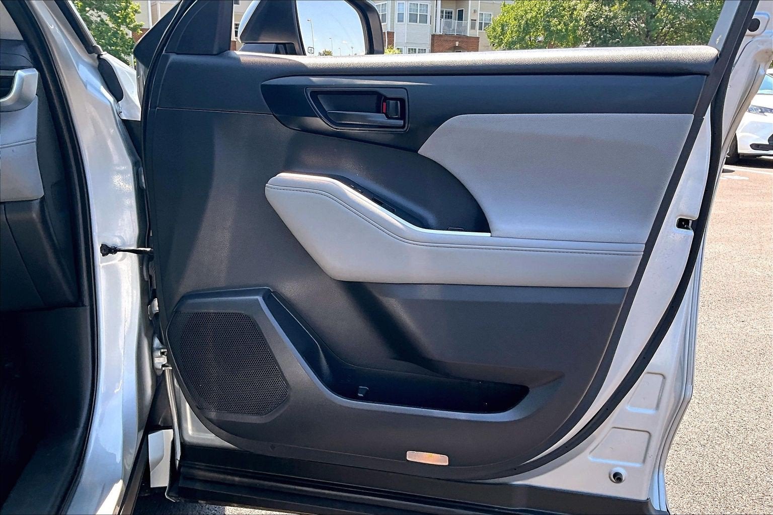 2021 Toyota Highlander L