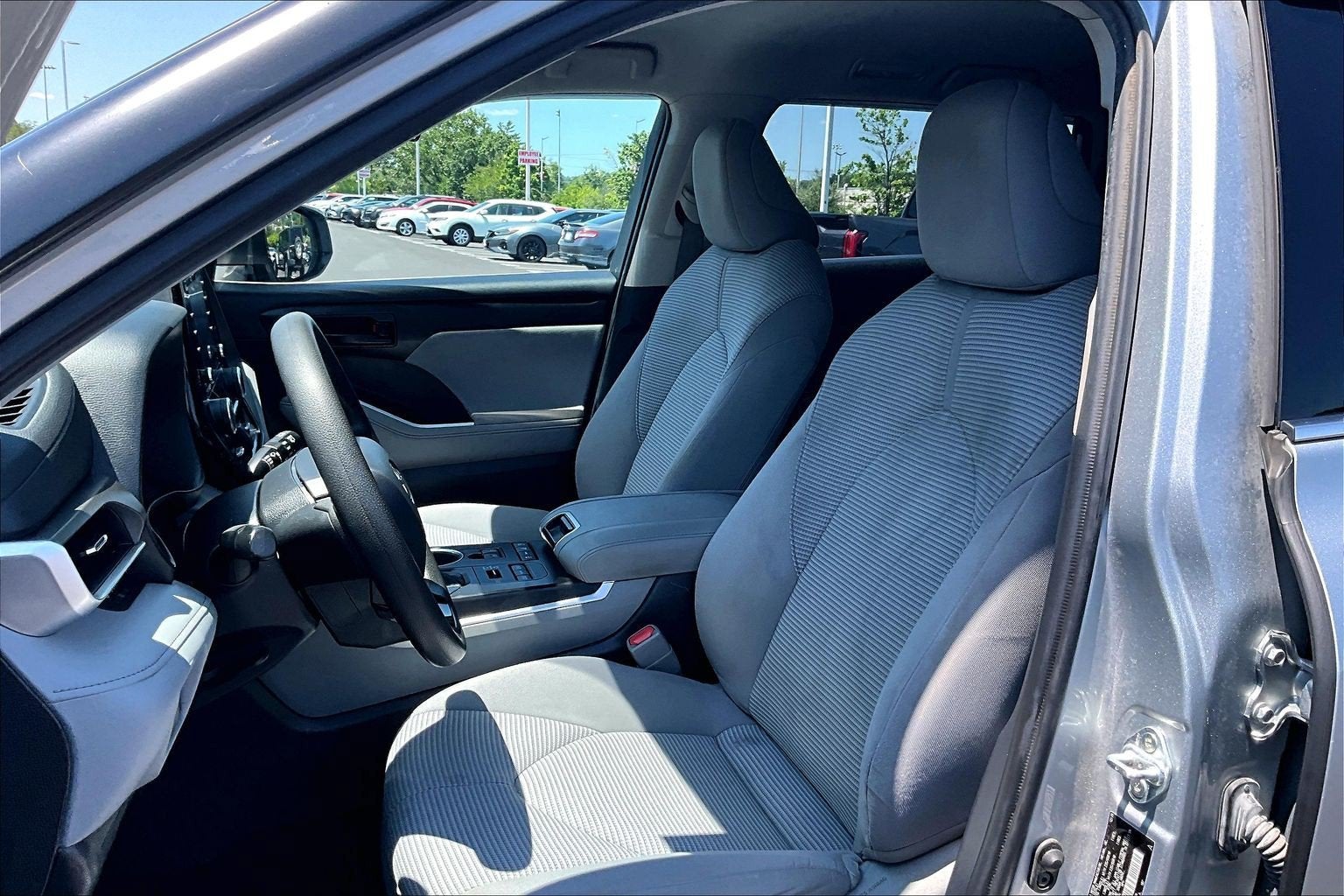 2021 Toyota Highlander L
