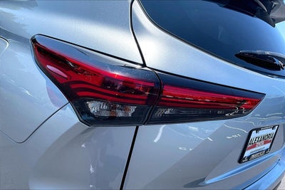 2021 Toyota Highlander L