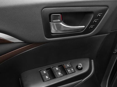 2016 Toyota Highlander Base