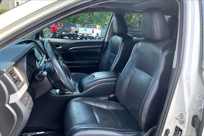 2016 Toyota Highlander Limited