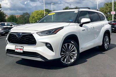 2021 Toyota Highlander Hybrid Platinum