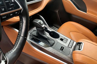 2021 Toyota Highlander Hybrid Platinum