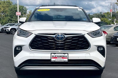 2021 Toyota Highlander Hybrid Platinum