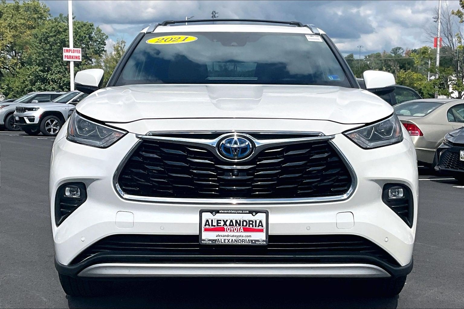 2021 Toyota Highlander Hybrid Platinum