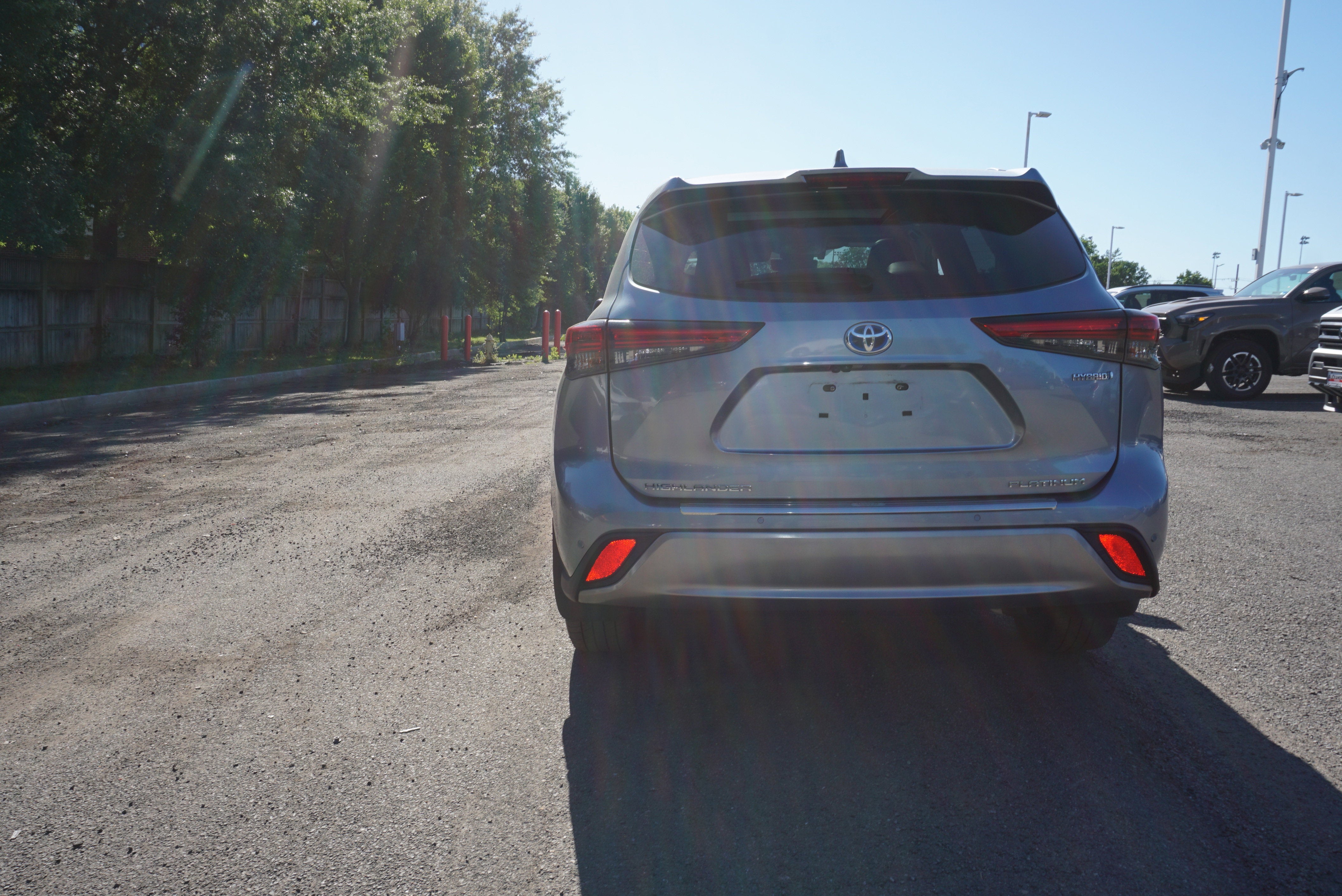 2021 Toyota Highlander Hybrid Platinum