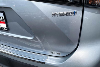 2022 Toyota Highlander Hybrid XLE