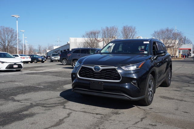 2021 Toyota Highlander Hybrid XLE