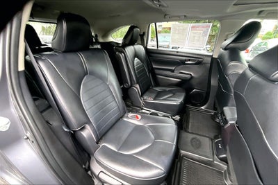 2021 Toyota Highlander Hybrid XLE