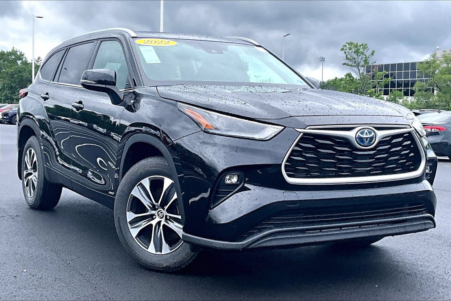 2022 Toyota Highlander Base