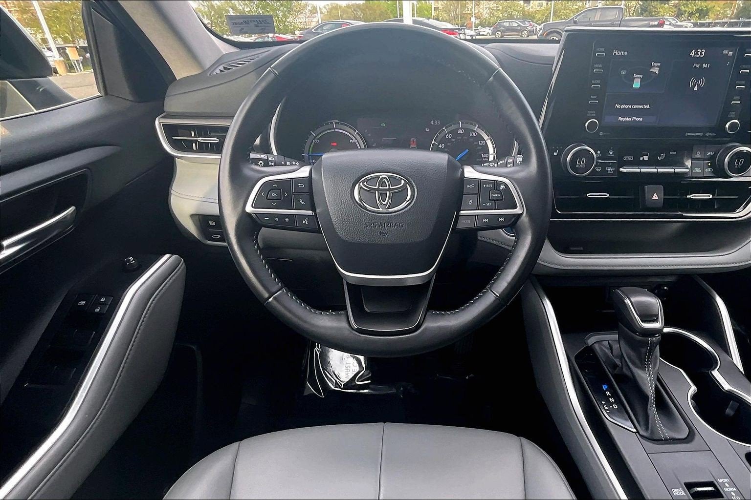 2022 Toyota Highlander Hybrid XLE